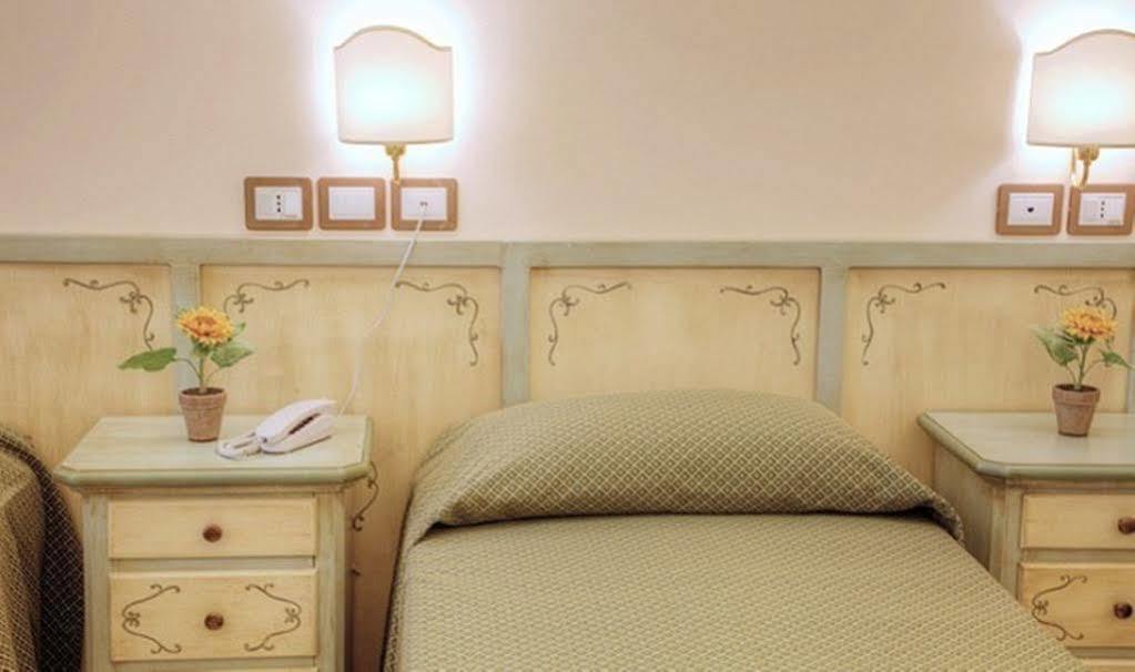 Villa Santa Margherita - B&B Кортона Екстер'єр фото